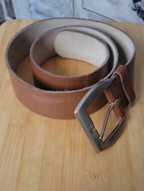 Callition Medium Brown Leather Belt Made In USA, Size Large